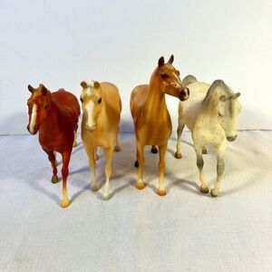 Set Of 4 Breyer Classic Horses, Keen & Amelia Models, RARE Grey Arabian